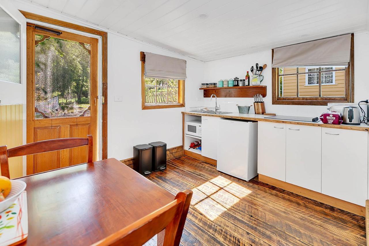 Blackwood Park Cottages Mole Creek Exterior photo