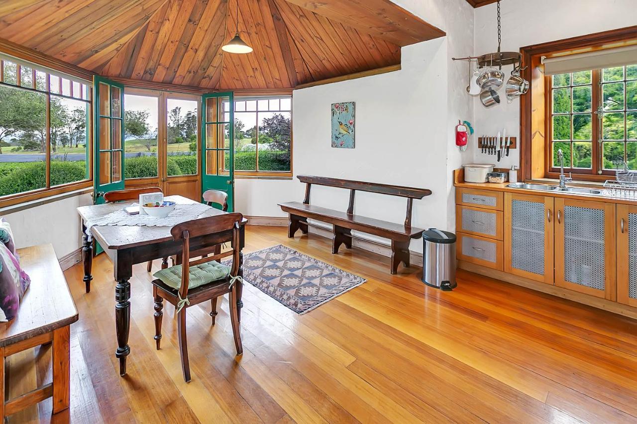 Blackwood Park Cottages Mole Creek Exterior photo